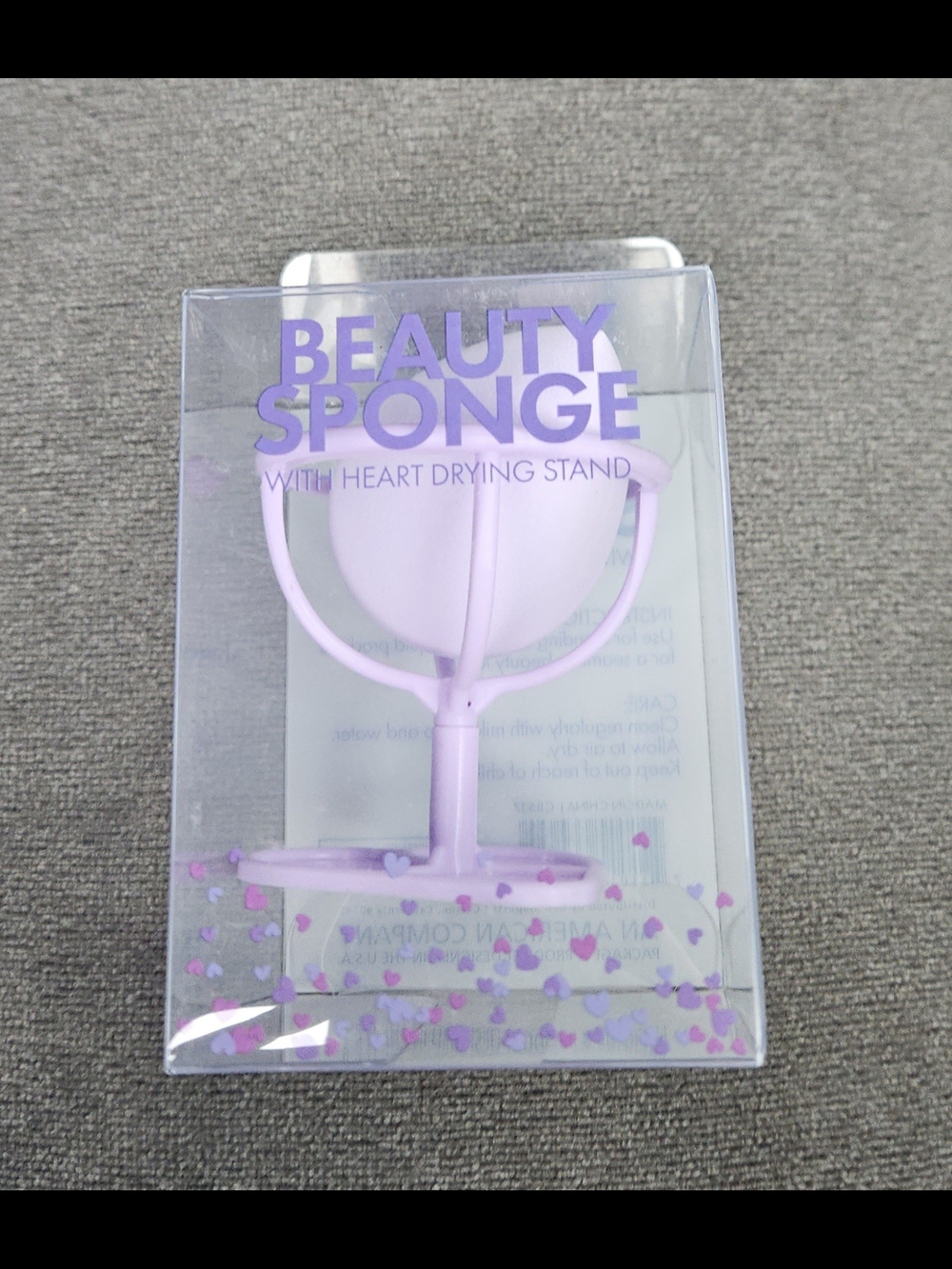 Beauty Sponge With Heart Drying Stand In Purple BNIB